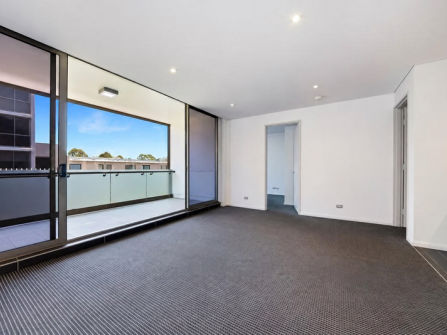 Spacious unit, sought after location