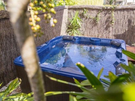 Stylish Guesthouse for Sale - Byron Bay