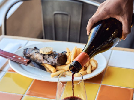 Fully Licensed Restaurant & Function Venue for Sale – Sunshine