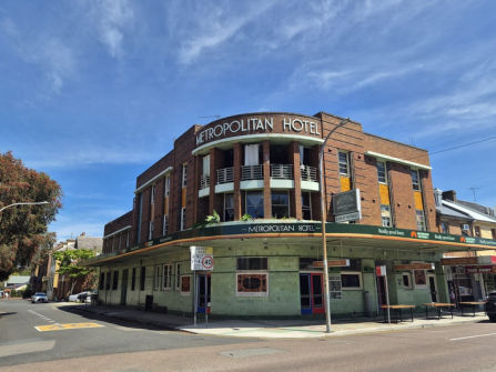 Leasehold Hotel for Sale - Metropolitan Hotel
Ground Level, 189 High Street, Maitland 
