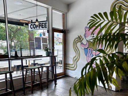 Iconic Inner North East Cafe taking $25,000 p/w (Our Ref: V2114)