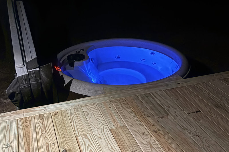 Hot tub