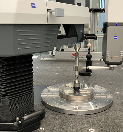 Figure 2—Zeiss Prismo verity.