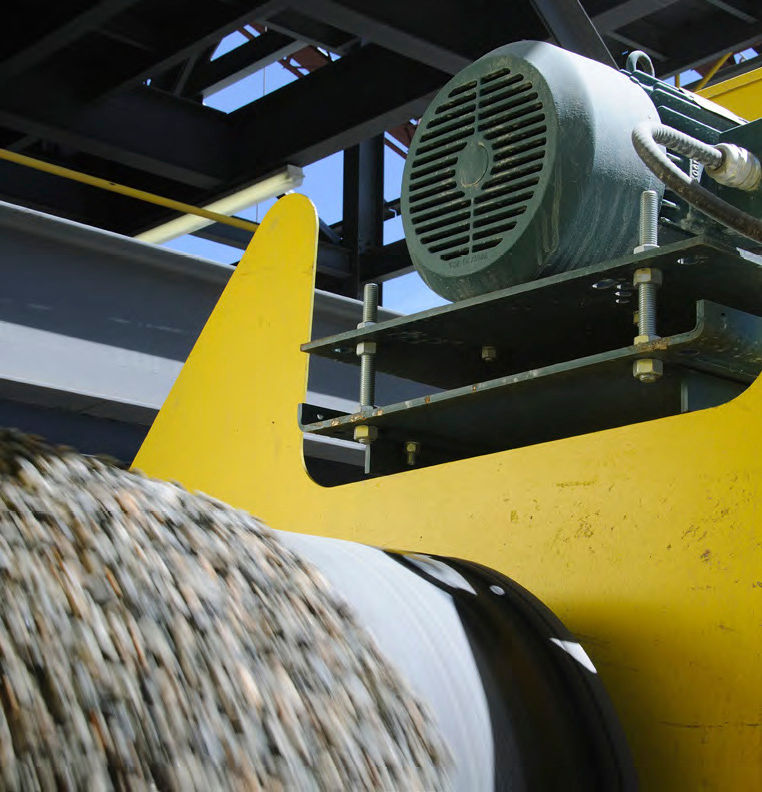 The heavy-duty frames on these motors can endure harsh operating conditions, while reducing the risk of damage under high-stress loads.