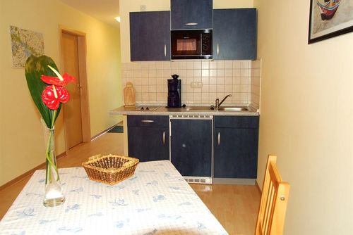 Am Seeufer Ferienhaus in Waren/Müritz, Mecklenburgische Seenplatte, Deutschland für 4 Personen...