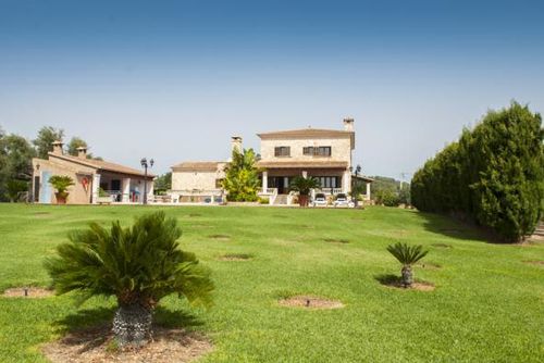 Eagle Villa i S´Horta, på Mallorca, Spain  med privat svømmebasseng for 10 personer...