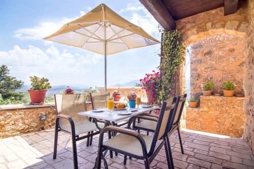 Blue Mantzourana Hus i Chania, Crete, Greece  med privat pool för 3 personer...