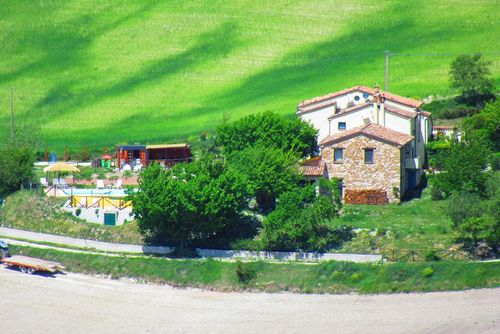 Sogni d Oro   SanPietro Apartamento en Arcevia, The Marches, Italia para 5 personas...