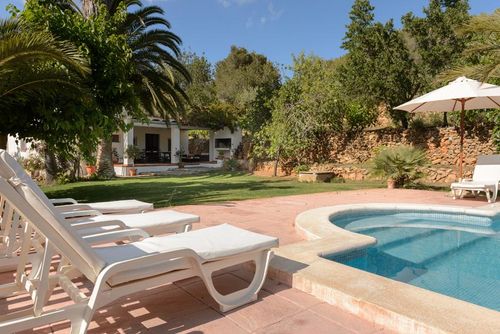 Cana Benirras Villa i San Miguel, Ibiza, Spanien  med privat pool med plads til 6 personer...