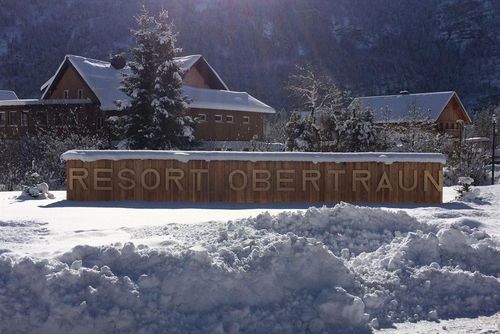 SeeXL Vakantiehuis in Obertraun, Upper Austria, Oostenrijk  met privé zwembad voor 18 personen...