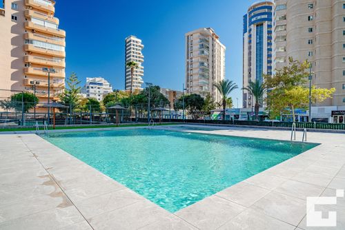 El Mirador de Calpe 2E Beautiful and comfortable apartment with communal pool in Calpe, Costa Blanca, Spain for 5 persons. The apartment is situated in a residential beach area, close to restaurants and bars, shops and supermarkets, and just 25 metres from Arenal Beach....