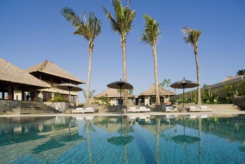Mary 4 bedroom Grote en comfortabele luxe villa in Canggu, op Bali, Indonesië  met privé zwembad voor 8 personen...