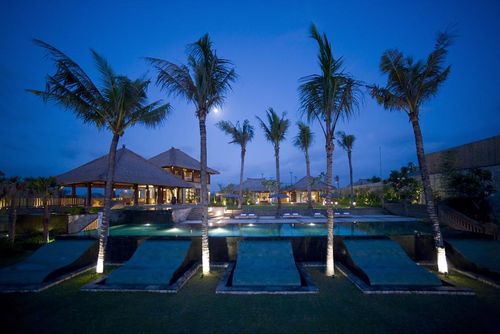 Mary 4 bedroom Grote en comfortabele luxe villa in Canggu, op Bali, Indonesië  met privé zwembad voor 8 personen...