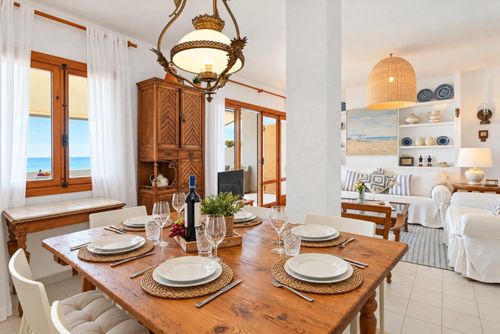 Apartment Jardines de Karine: Javea, Costa Blanca, Spain. Dining room
