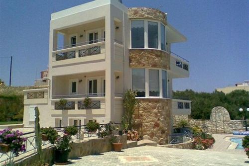 Cactus Apartments Appartement à Chania, Crete, Grèce  avec piscine privée pour 4 personnes...