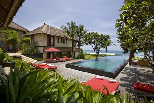 Sound Of The Sea 4 bedroom Grote en  luxe villa in Canggu, op Bali, Indonesië  met privé zwembad voor 8 personen...