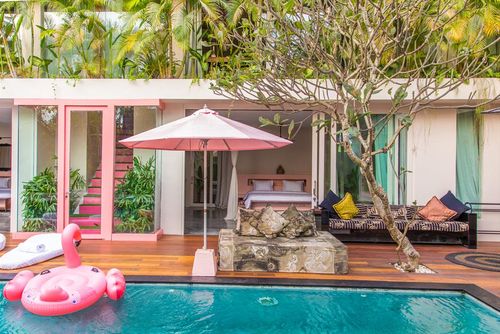 AMar 4 bedroom Modern and comfortable luxury villa  with private pool in Canggu, Bali, Indonesia for 8 persons...