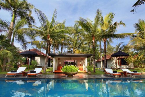 Valentine 4 bedroom Stor och romantisk lyxvilla  med privat bassäng i Canggu, Bali, Indonesia för 8 personer...