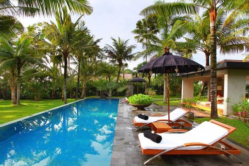 Valentine 4 bedroom Grote en romantische luxe villa in Canggu, op Bali, Indonesië  met privé zwembad voor 8 personen...