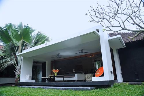 Valentine 4 bedroom Grote en romantische luxe villa in Canggu, op Bali, Indonesië  met privé zwembad voor 8 personen...