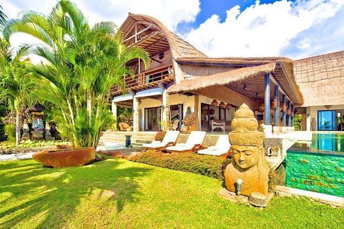 Villa Buddha 18 Villa maravilhosa e romântica em Lovina, Bali, Indonesia  com piscina privada para 18 pessoas...