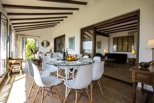 Bella Vista Classic and romantic villa with private pool in Jávea, Costa Blanca, Spain for 8 persons. The house is situated in a residential and mountainous beach area....