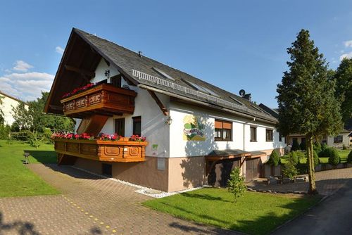 FH Richter- Fewo Ahorn Appartement in Drognitz, Ortsteil Lothra, Thüringer Wald, Schiefergebirge, Duitsland voor 5 personen...