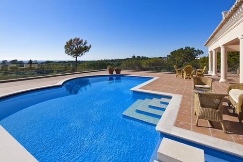 Bellevue Algarve Villa i Quinta do Lago, på Algarve, Portugal  med privat pool för 12 personer...