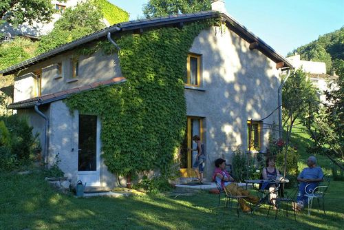 Un gîte en pyrenées Cathares Maison à CAILLA, Sud de la France, France pour 6 personnes...