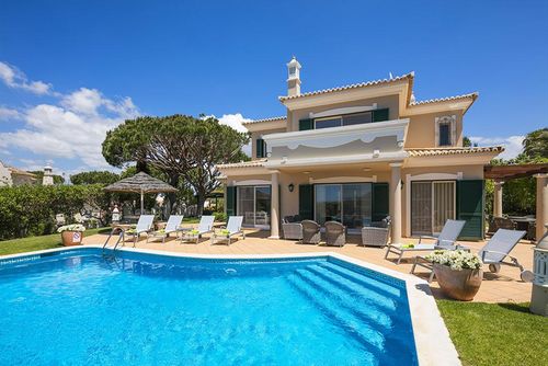 VDL 1042a Villa  with private pool in Vale do Lobo, on the Algarve, Portugal for 6 persons...