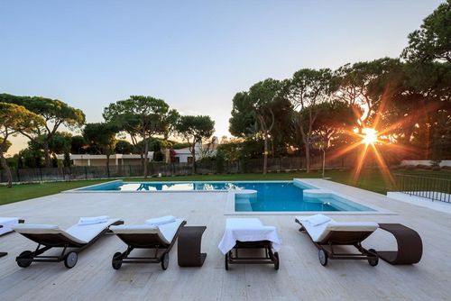 Pinhal Velho 25 Villa  com piscina privada em Vilamoura, no Algarve, Portugal para 10 pessoas...