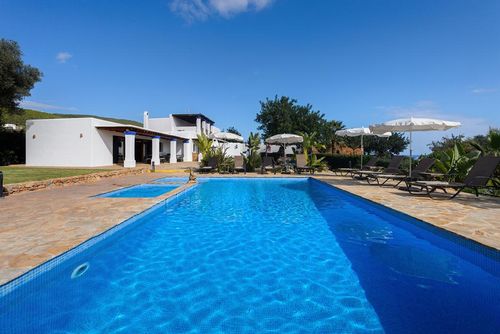 Can Andreu Store og dejlig villa  med privat pool i San Carlos, Ibiza, Spanien med plads til 8 personer...