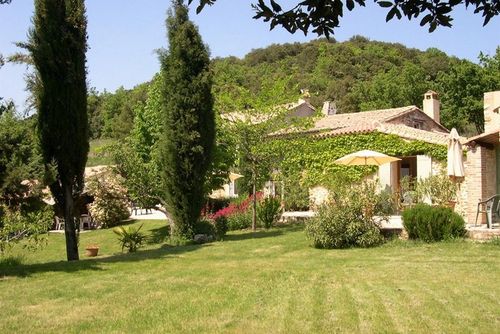 LA PACHA Villa di kawasan pedesaan luas di Saint Montan, Auvergne-Rhône-Alpes, France  dengan kolam renang pribadi untuk 6 orang...