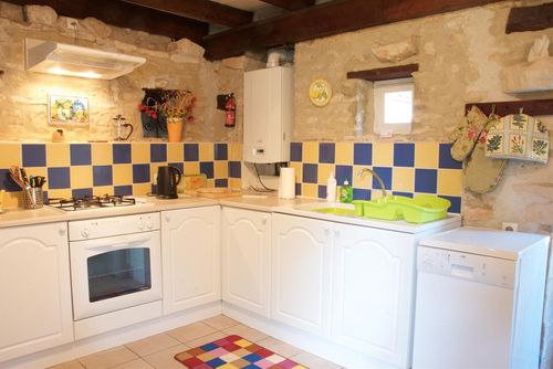 Sunflower Lodge and the Potting Shed Annexe Bostad på landet i Villemorin, Charente-Maritime, France för 6 personer...