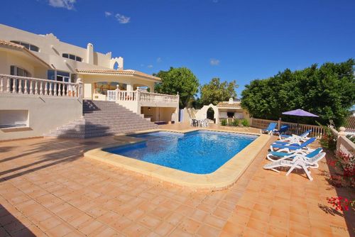 Villa Cora 6 pax Grote en romantische villa in Javea, Costa Blanca, Spanje met privézwembad voor 6 personen. Het huis is gelegen in een residentieel strandgebied....