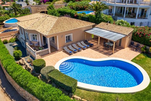 Villa Joli Art Modern and comfortable villa with private pool in Denia, Costa Blanca, Spain for 6 persons. The house is situated in a hilly and urban area and is 4 km from La Marineta beach....