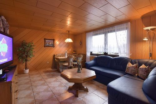 FH Richter - Fewo Linde Grand appartement à Drognitz, Ortsteil Lothra, Thüringer Wald, Schiefergebirge, Allemagne pour 4 personnes...