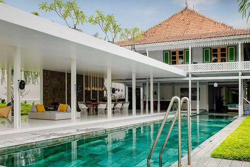 Villa 1880 Geweldige en luxe villa in Seminyak, Bali, Indonesië met privézwembad voor 10 personen. Het huis is gelegen in een woonwijk....