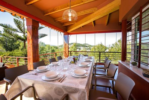 Azahara Wunderbare und komfortable Villa in Jávea, Costa Blanca, Spanien, mit privatem Pool für 10 Personen. Das Haus befindet sich in einem Wohngebiet am Strand....