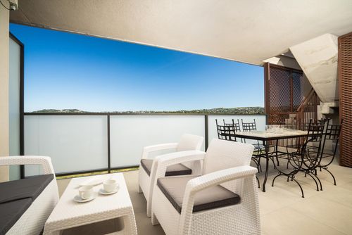 Arenal Dream IV Modern and comfortable apartment in Javea, Costa Blanca, Spain with communal pool for 6 persons. The apartment is situated in a residential beach area, close to restaurants and bars, shops, supermarkets and a tennis court, 200 m from Arenal Beach and 0....