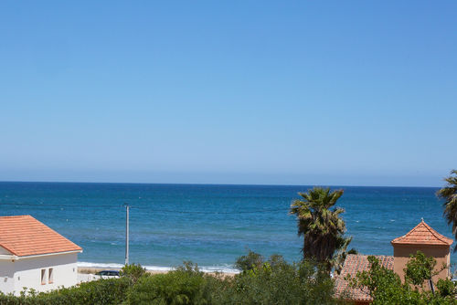 Tierra de Mar 66 by homeprive Stor penthouse i Denia, Costa Blanca, Spania, med felles svømmebasseng for 6 personer. Huset ligger nær restauranter, barer og supermarkeder, samt 25 m fra stranden....