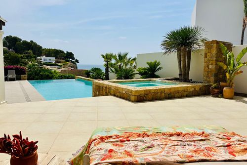 Villa Emperadora del Mar Mooie en  luxe villa in Benissa, Costa Blanca, Spanje  met privé zwembad voor 8 personen...