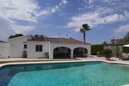 Coral Modern and comfortable villa in Denia, Costa Blanca, Spain with private pool for 6 persons. The house is situated in a residential beach area, close to restaurants, bars, and supermarkets, 500m from Las Marinas, Denia beach and 0....