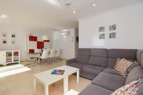 Jardines del Pla Winter Appartement in Xàbia, Costa Blanca, Spanje met gemeenschappelijk zwembad voor 6 personen. Het appartement is gelegen in een residentiële strandomgeving en op 1 km van het strand El Arenal, Xàbia....