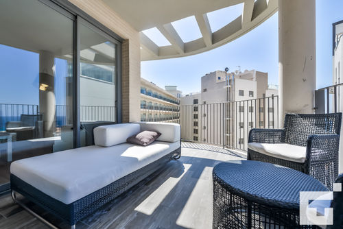 Isea 153 Beautiful and comfortable apartment with communal pool in Calpe, Costa Blanca, Spain for 4 persons. The apartment is situated in an urban beach area, close to restaurants and bars, shops and supermarkets, and is 100 m from Playa Arenal beach....