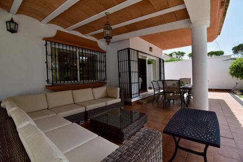Charo Classic and comfortable villa with private pool in Chiclana de la Frontera, Costa de la Luz, Spain for 8 persons. The house is situated in a wooded and residential beach area, close to restaurants and bars, shops and supermarkets, and 200 m from La Barrosa beach....