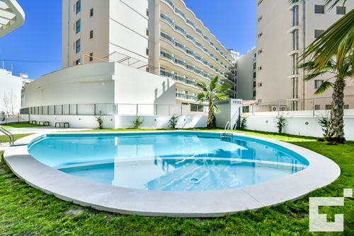 Isea 245 - Grupo Turis Comfortable apartment in Calpe, Costa Blanca, Spain with communal pool for 4 persons. The apartment is situated in an urban beach area, close to restaurants and bars, shops and supermarkets, and 100 m from Arenal Beach....