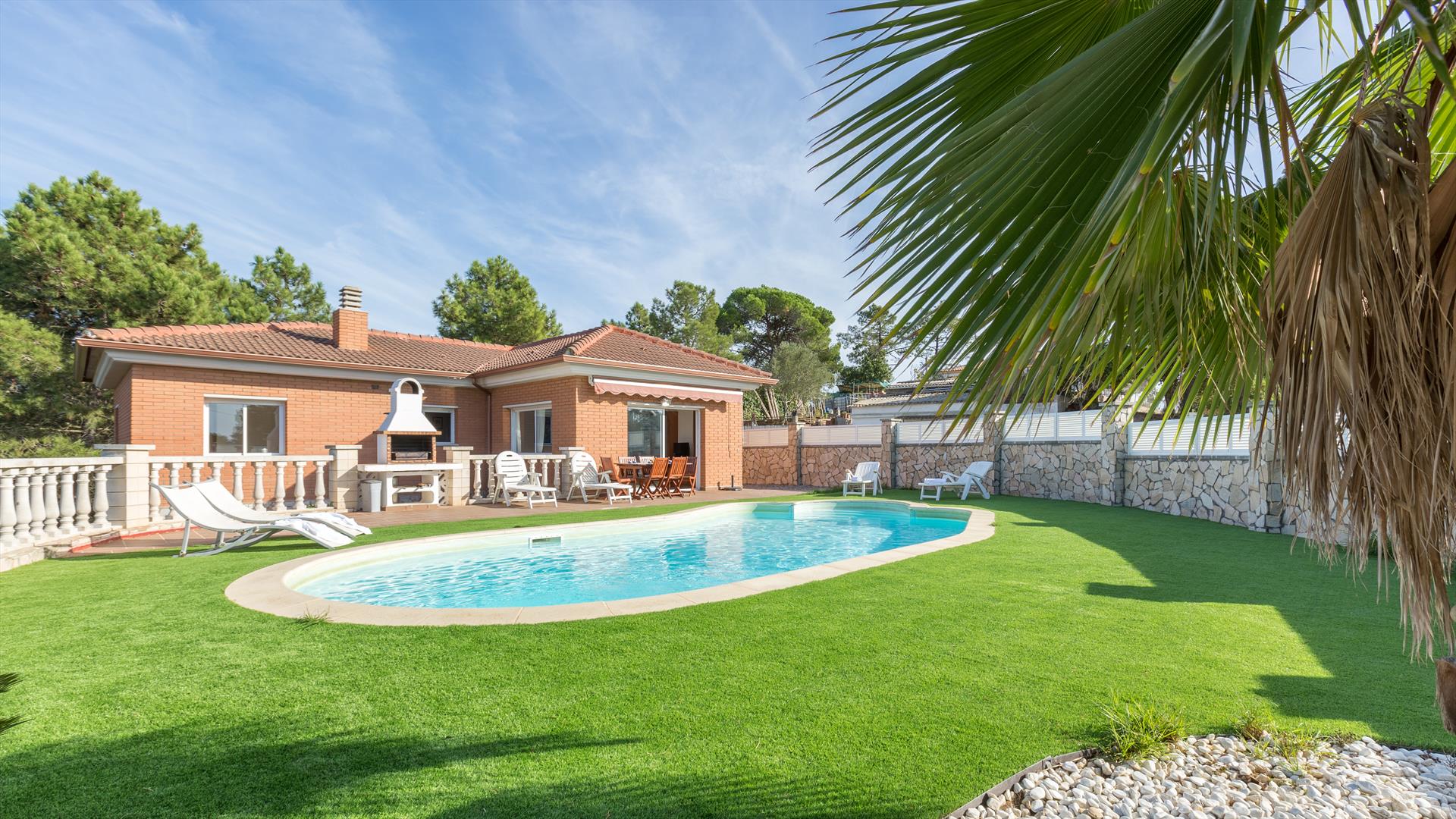 Mari, Villa  con piscina privada en Lloret de Mar, en la Costa Brava, España para 6 personas...