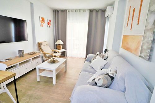 Beachfront Apartment Perla 5 Apartment in Fuengirola, Andalusia, Spain for 3 persons.  The apartment has 1 bedroom and 1 bathroom....