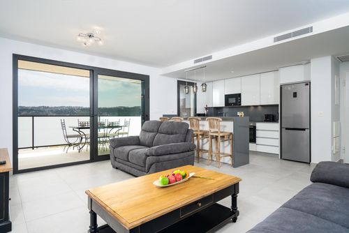 Arenal Dream IV Winter Modern and comfortable apartment in Javea, Costa Blanca, Spain with communal pool for 6 persons. The apartment is situated in a residential beach area, close to restaurants and bars, shops, supermarkets and a tennis court, 200 m from Arenal Beach and 0....